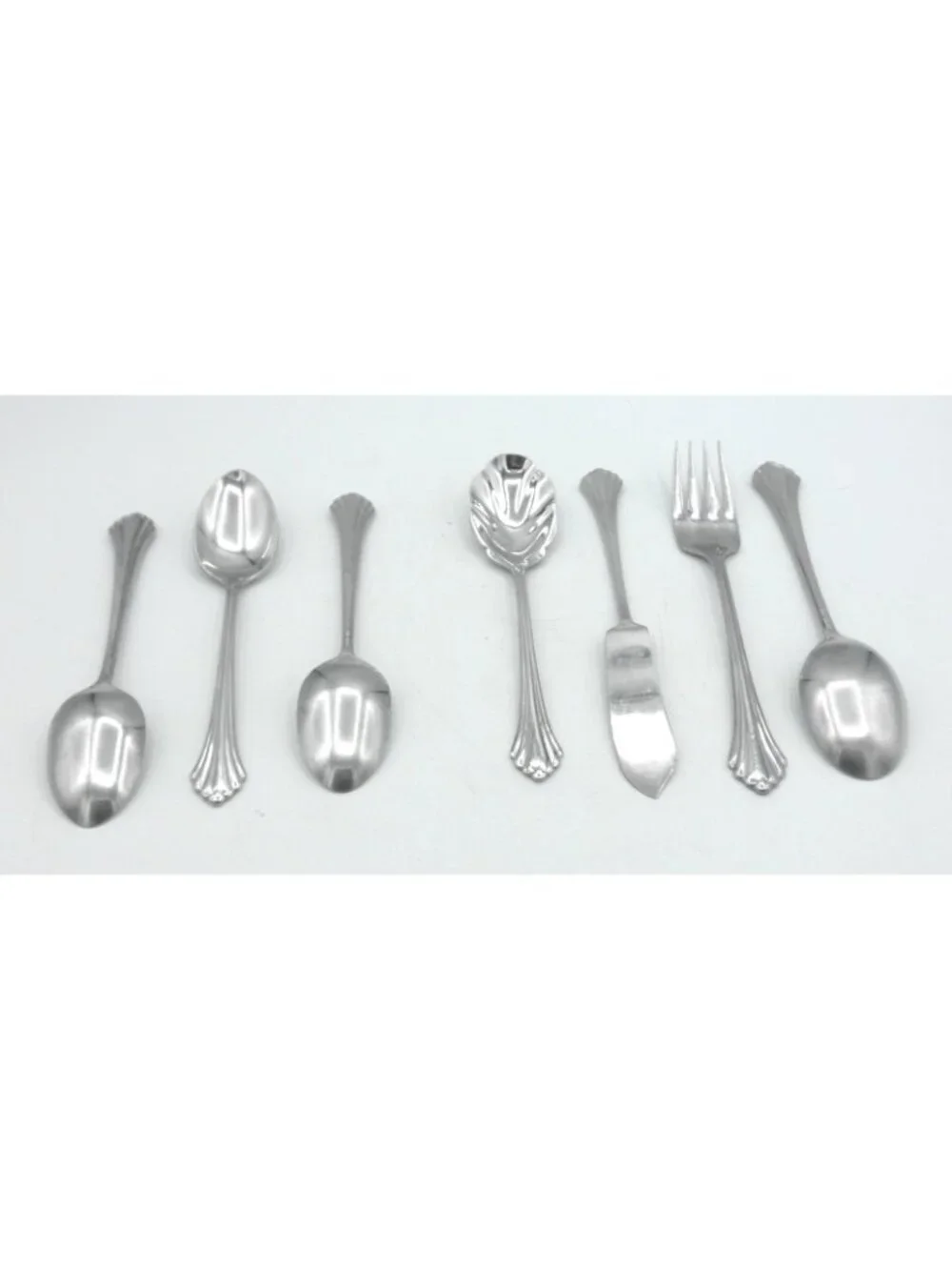 Bancroft Stainless by Oneida Mixed Lot of 7 Pieces Pattern Code: OHSBAN